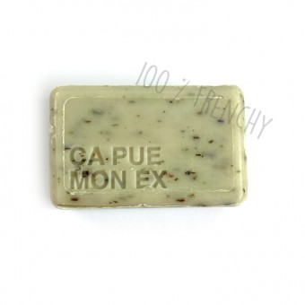 Soap stinks my ex Félicie...