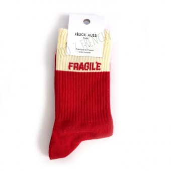 Fragile bicolor socks...